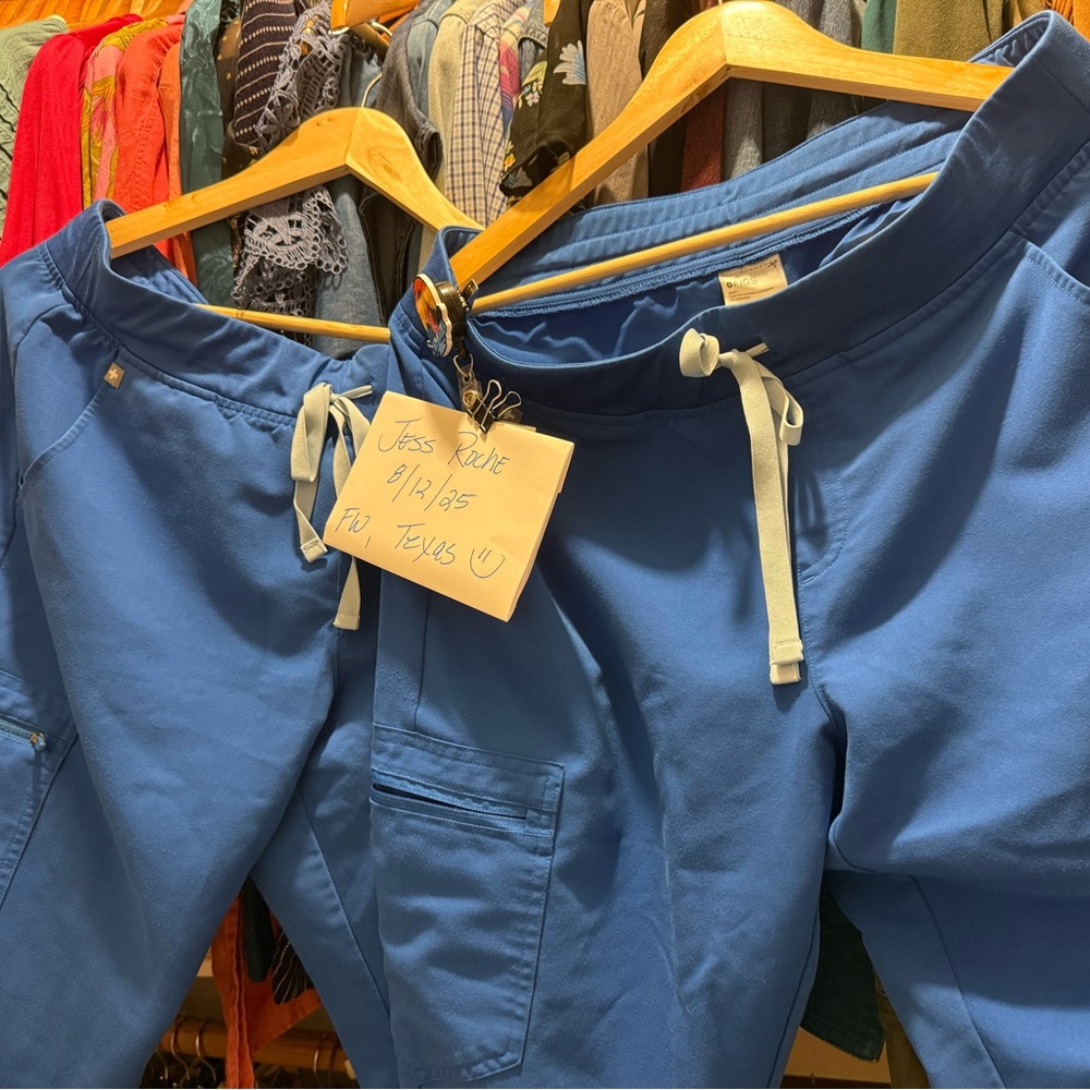 3 pairs of Zamora joggers